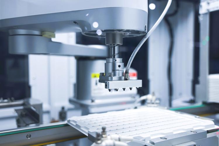 泛海统联 深耕通信与电脑产品技术开发，引领电子产品创新与销售新潮流